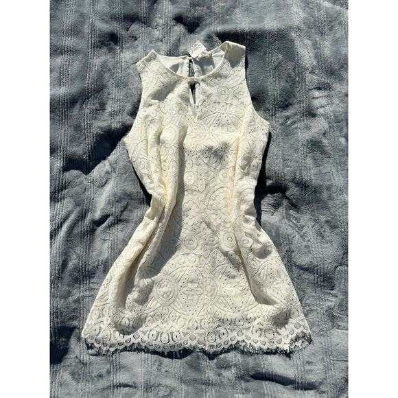 NWT Altar'd State Sleeveless Cream Lace Dress Keyhole Neckline Women's Medium - Picture 7 of 11
